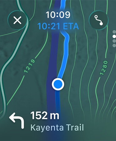 Aplikacija Karte, upute za navigaciju prikazuju se u donjem dijelu zaslona